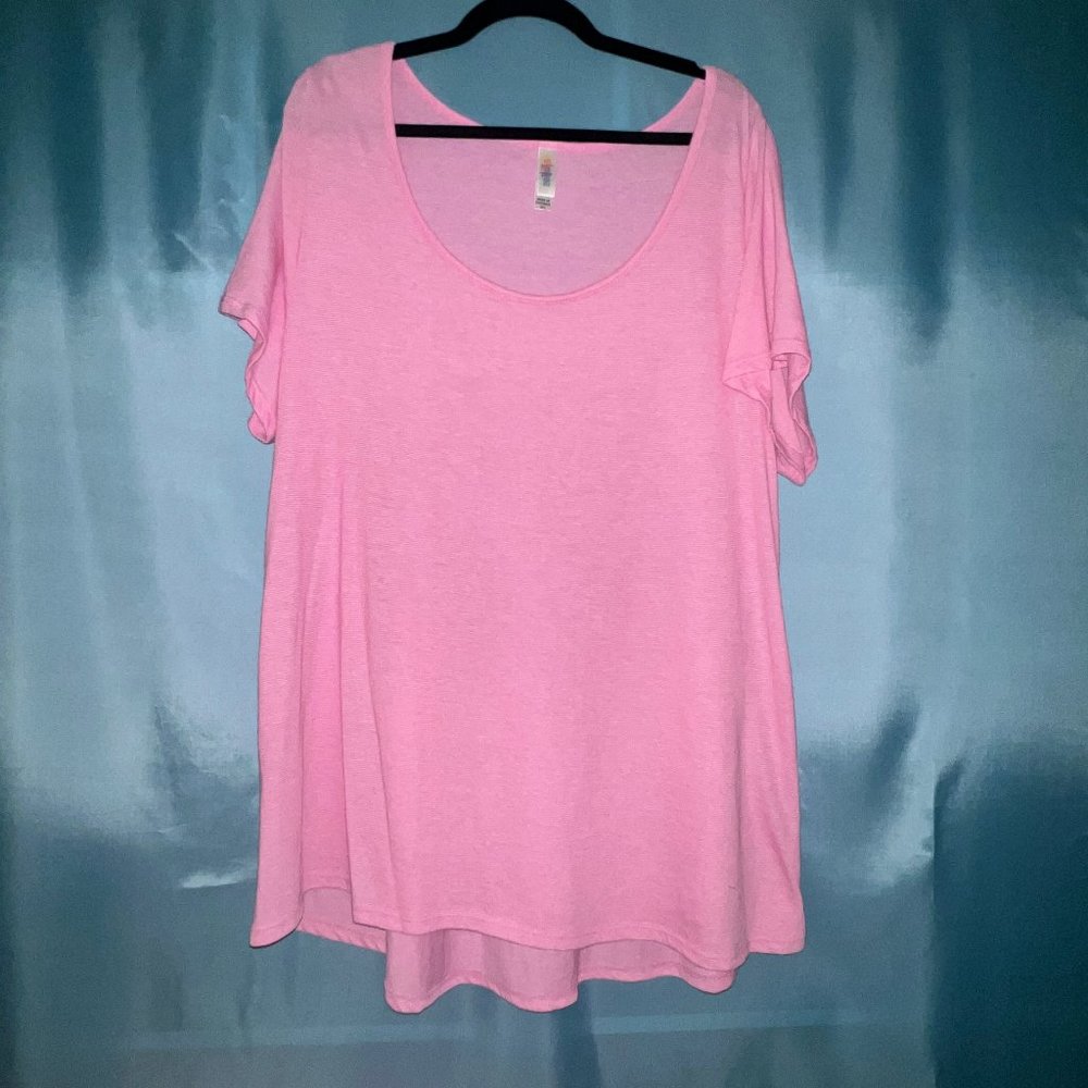 LuLaRoe PInk T Shirt 3X